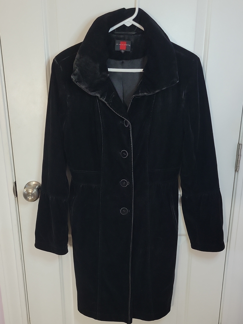 Vintage 90's Goth Velvet Flare Arm Coat